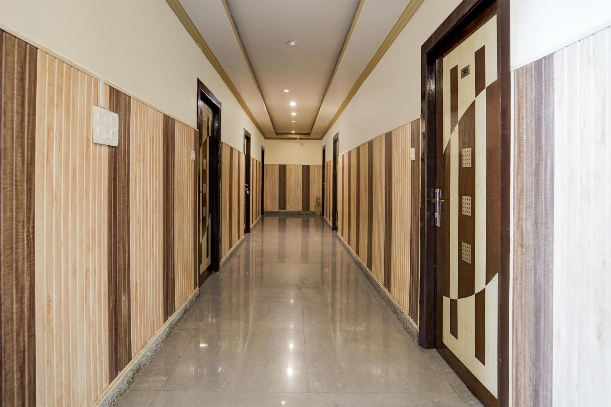 Super Townhouse Haridwar Near Har Ki Pauri Hotel Eksteriør billede