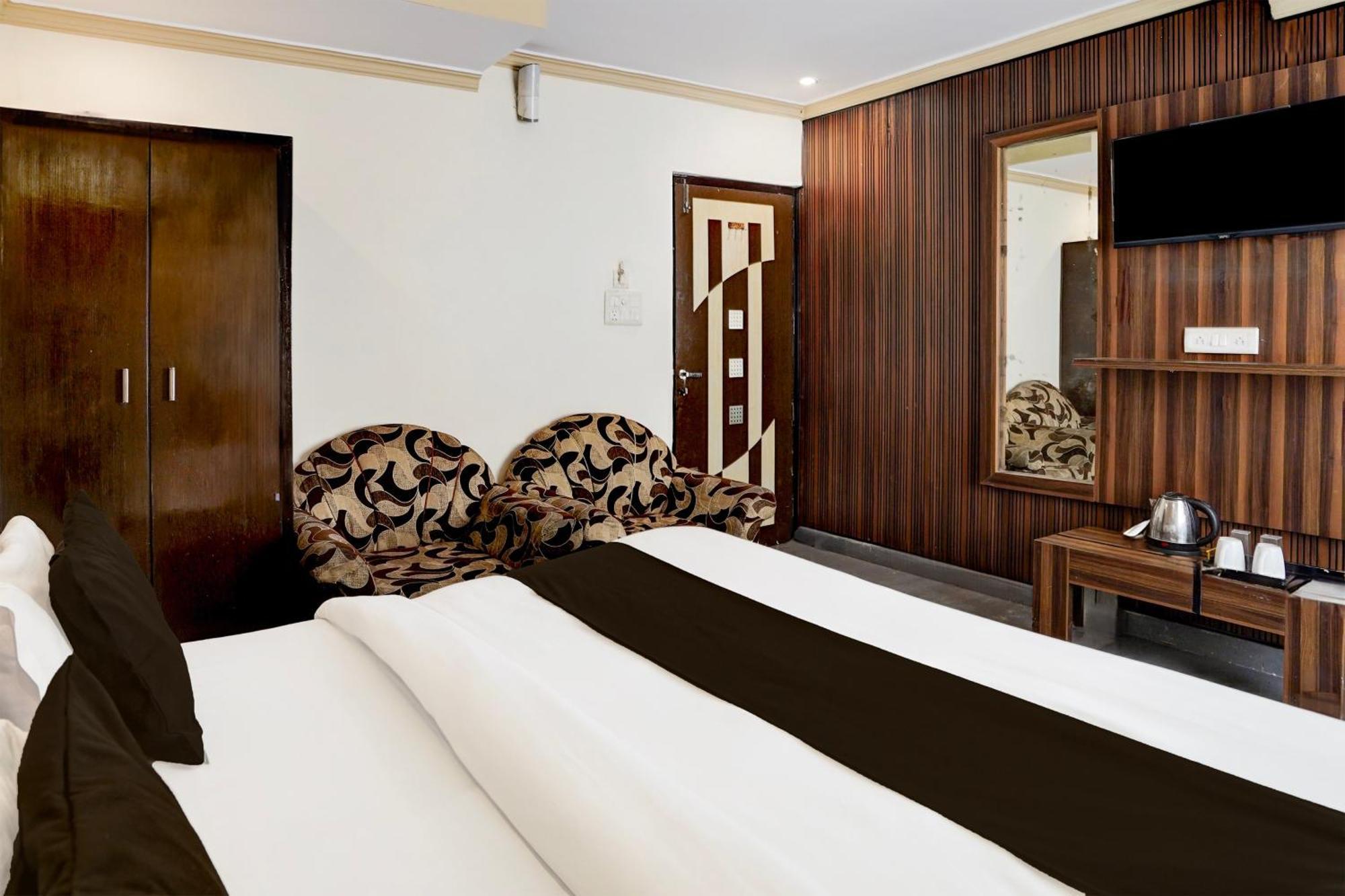 Super Townhouse Haridwar Near Har Ki Pauri Hotel Eksteriør billede